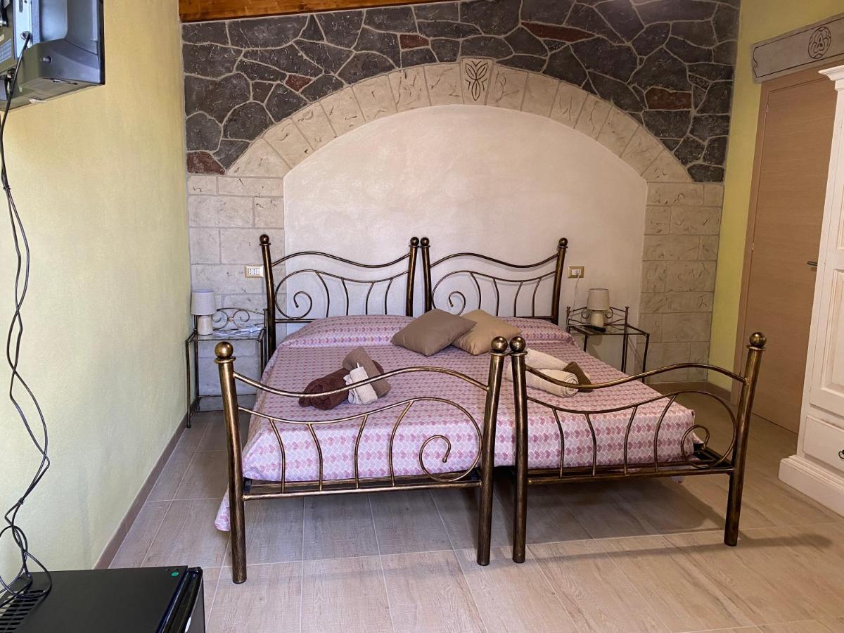 Agriturismo Abbalughente Sindia Zewnętrze zdjęcie